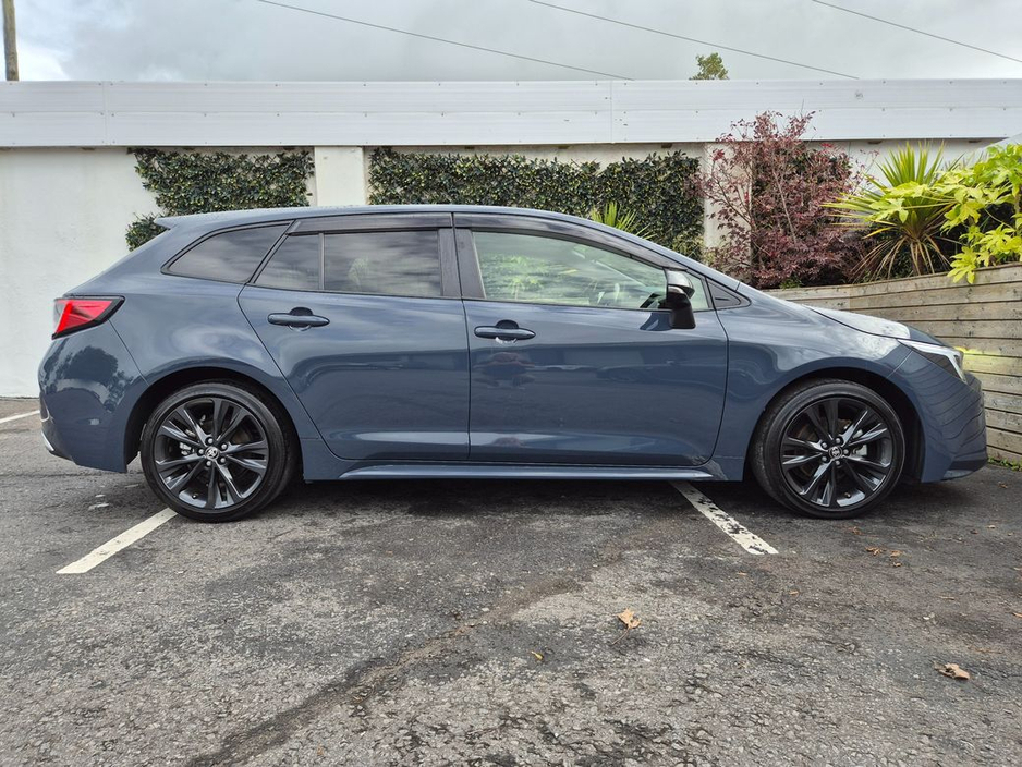 Toyota Corolla 1.8 HYBRID / WXB SPORT / HIGH SPEC / TAX €160 — thumbnail 11