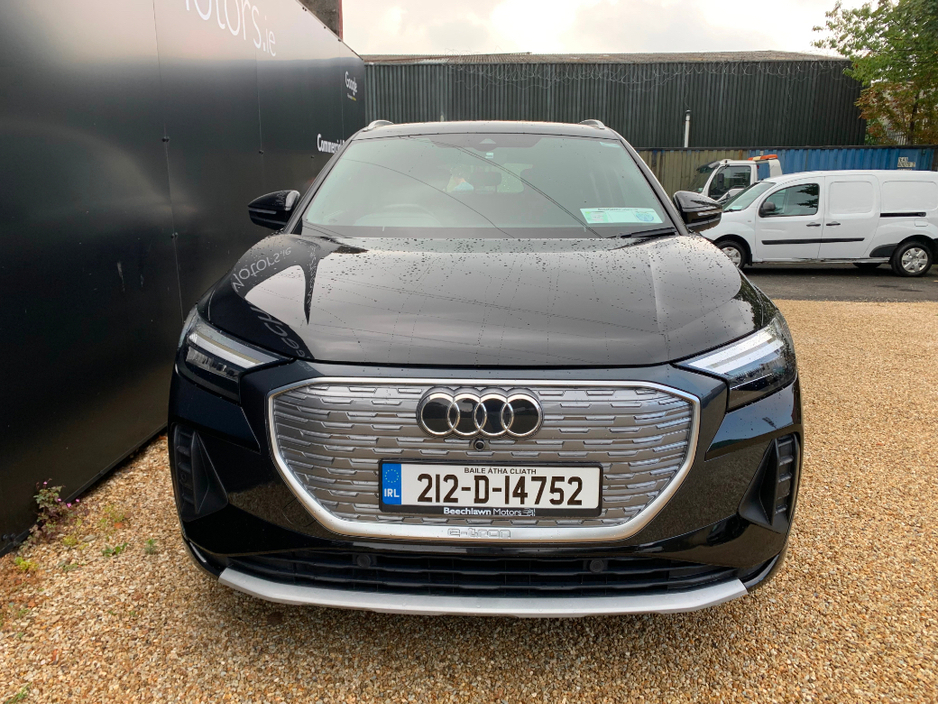 Audi Q4 e-tron E-TRON SPORT 35 EV AUTO // ONE OWNER // FULL SERVICE HISTORY // STUNNING CONDITION // 08/27 NCT AND €120 ROAD TAX // REVERSE CAMERA, HEATED SEATS AND — thumbnail 5