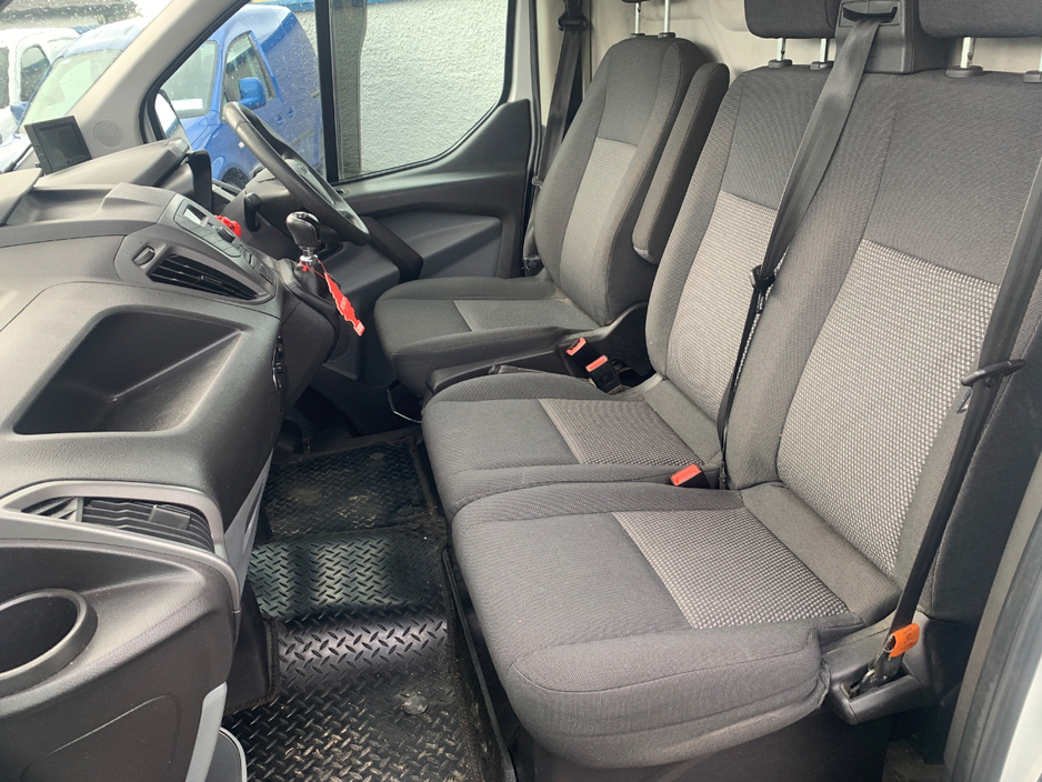 2017 Ford Transit Custom 2.2L Diesel For Sale Images