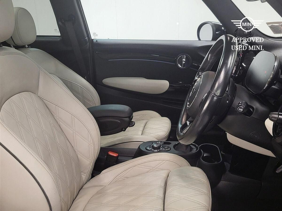 2023 MINI Hatch 0L Electric For Sale Images