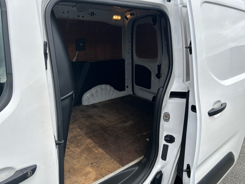 2021 Citroen Berlingo 1.5L Diesel For Sale Images