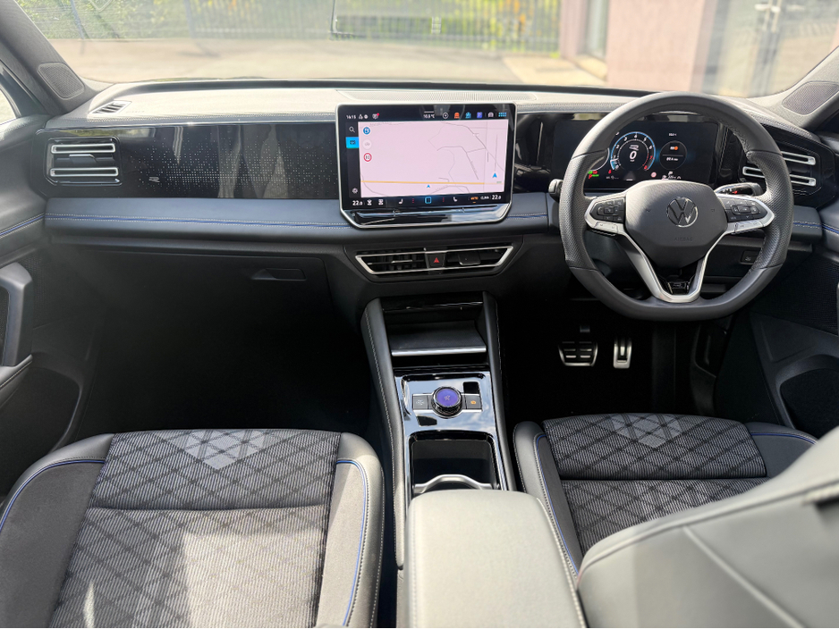 2024 Volkswagen Tiguan 1.5L Petrol Hybrid For Sale Images