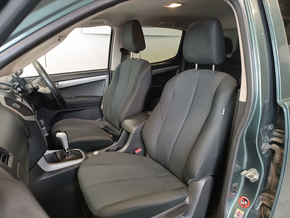2014 Isuzu D-MAX 2.5L Diesel For Sale Images
