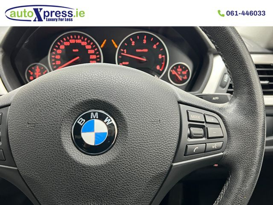 BMW 3 Series 320d Automatic — thumbnail 28