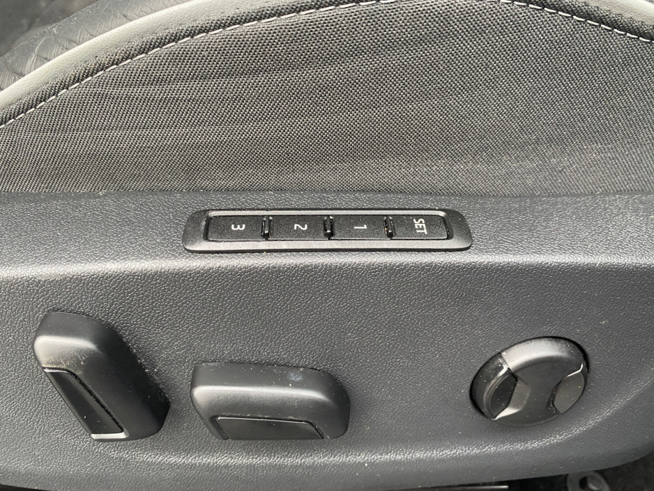 2024 Skoda Enyaq 0L Electric For Sale Images