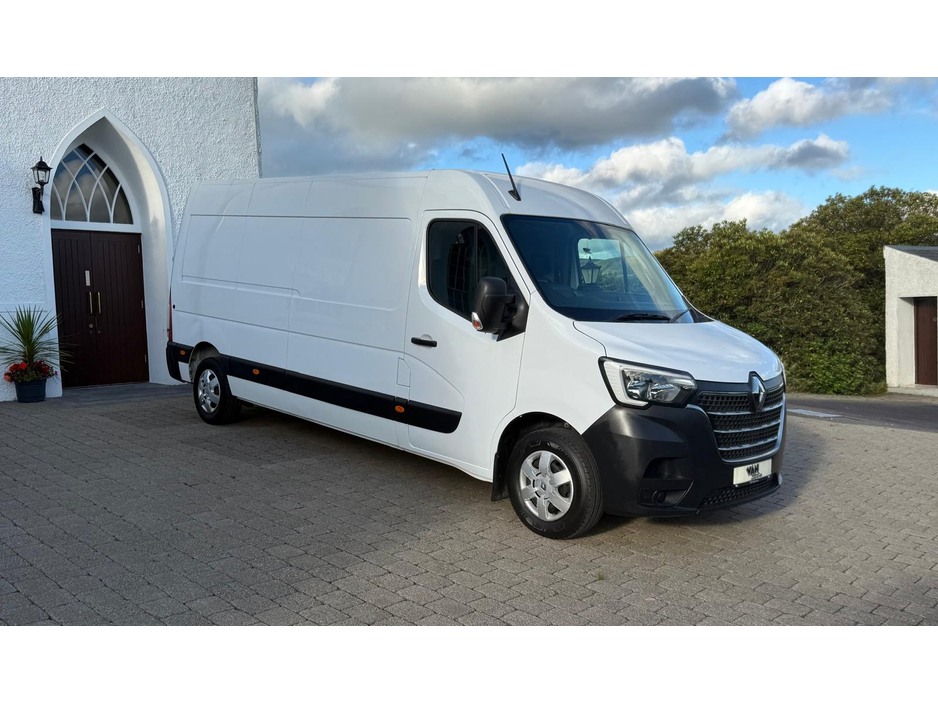 2024 Renault Master