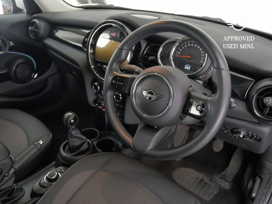 2022 MINI Hatch 1.5L Petrol For Sale Images