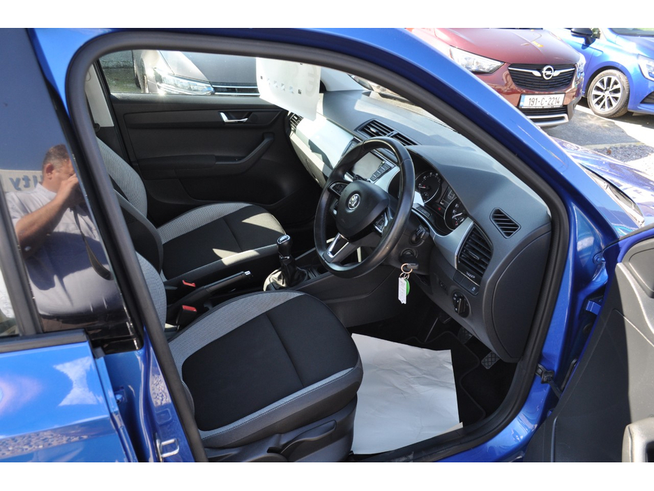 2016 Skoda Fabia 1.2L Petrol For Sale Images