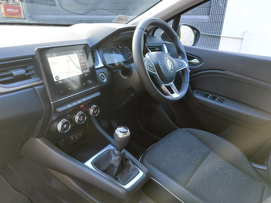 2023 Renault Captur 1L Petrol For Sale Images