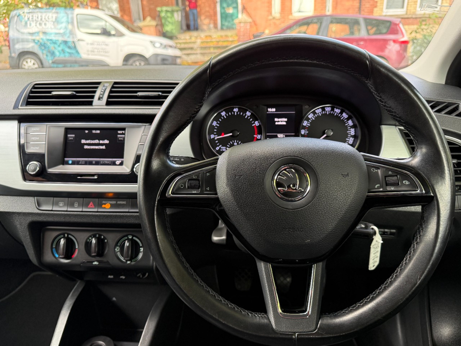 2015 Skoda Fabia 1L Petrol For Sale Images
