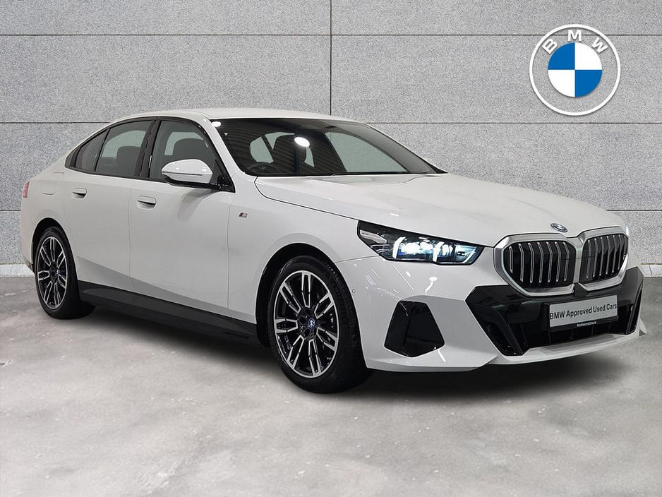 2024 BMW 5 Series 2L Petrol Plug-in Hybrid For Sale Images