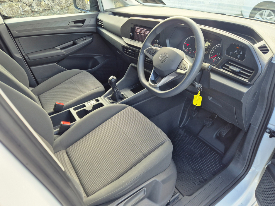 2021 Volkswagen Caddy 2L Diesel For Sale Images