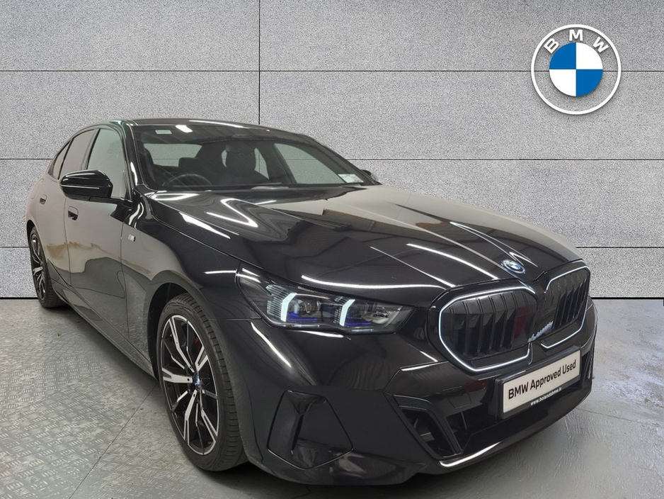 2025 BMW 5 Series 2L Petrol Plug-in Hybrid For Sale Images