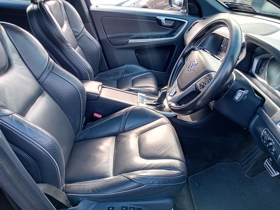 2017 Volvo XC60 2.4L Diesel For Sale Images