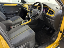 2021 Volkswagen T-Roc 2L Diesel For Sale Images