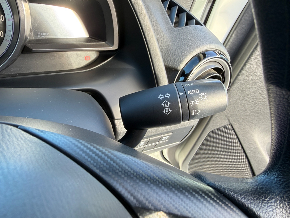 Mazda Demio 1.3 Petrol Automatic Low Km — thumbnail 23
