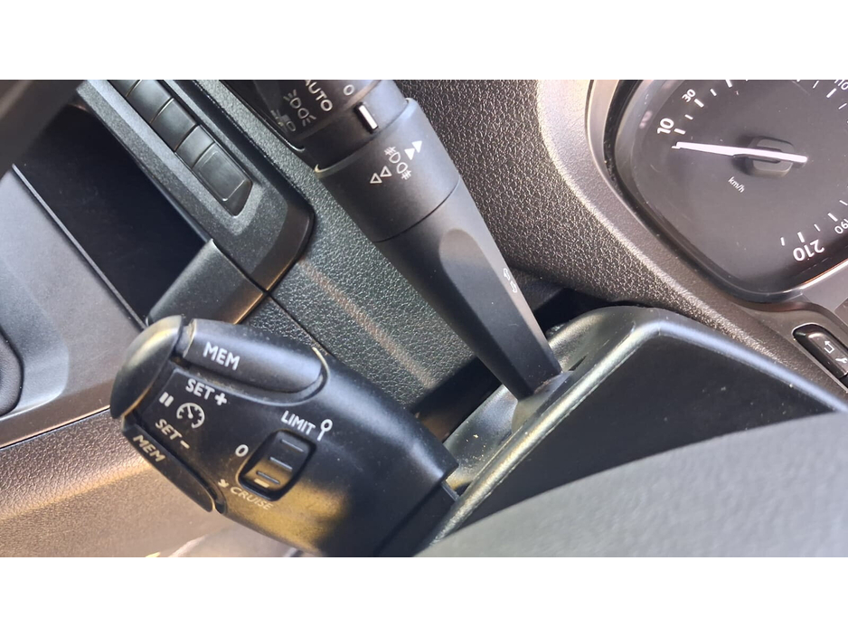 2023 Peugeot Expert 1.5L Diesel For Sale Images