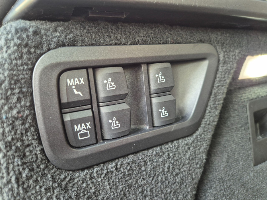 2021 BMW X7 3L Diesel For Sale Images