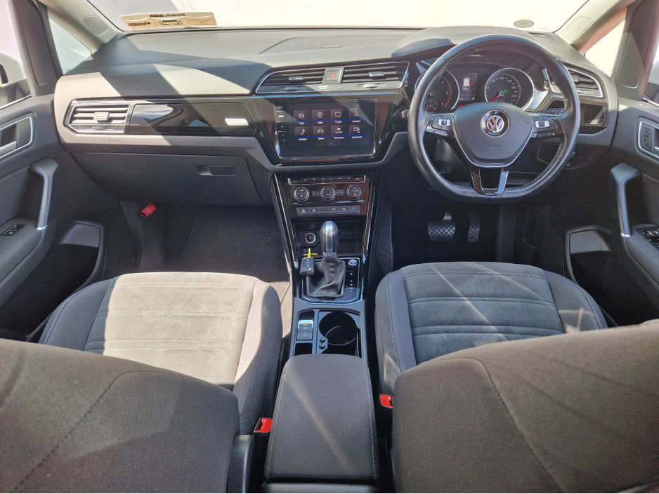 2018 Volkswagen Touran 2.0L Diesel For Sale Images