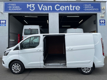 2018 Ford Transit Custom 2L Diesel For Sale Images