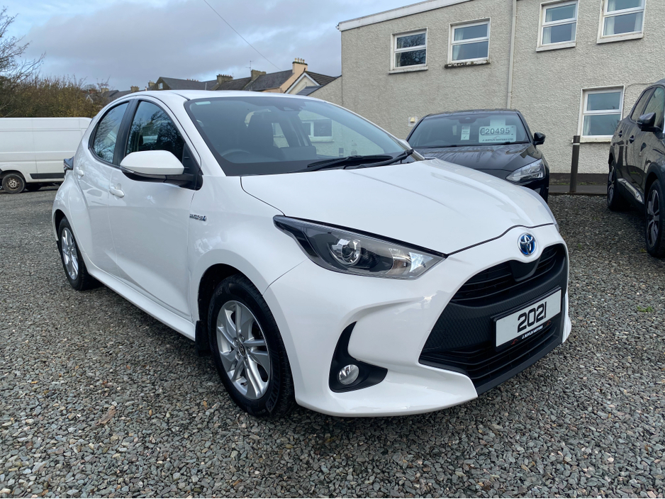 2021 Toyota Yaris 1.5L Petrol Hybrid For Sale Images