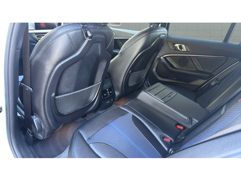 BMW 1 Series 118D MSPORT PRO AUTO *1YEAR WARRANTY* AS NEW-MUST SEE-HUGE SPEC — thumbnail 17