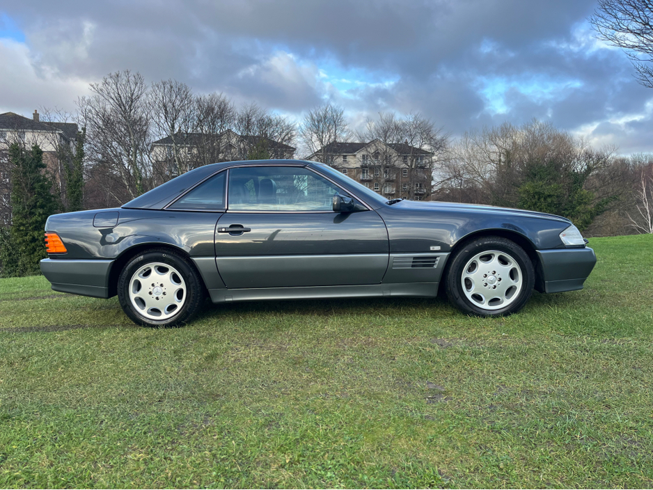 1994 Mercedes-Benz SL Class 5L Petrol For Sale Images