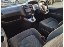 2013 Nissan Serena 2L Petrol Hybrid For Sale Images