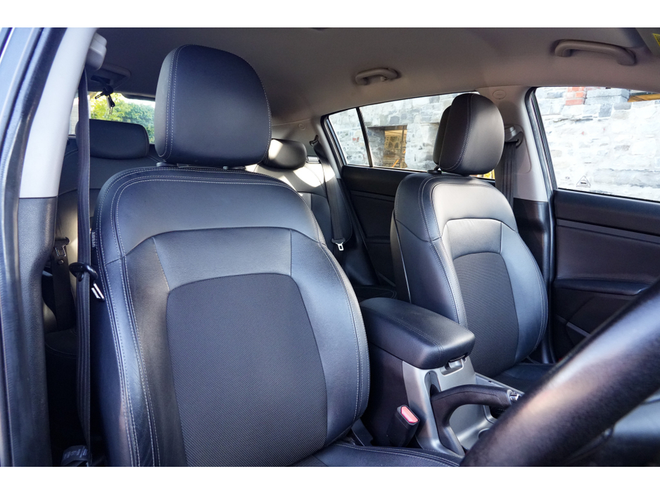 Kia Sportage 1.7 Diesel Manual — thumbnail 16