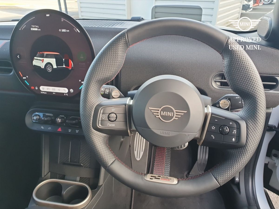 2026 MINI Hatch 2L Petrol For Sale Images