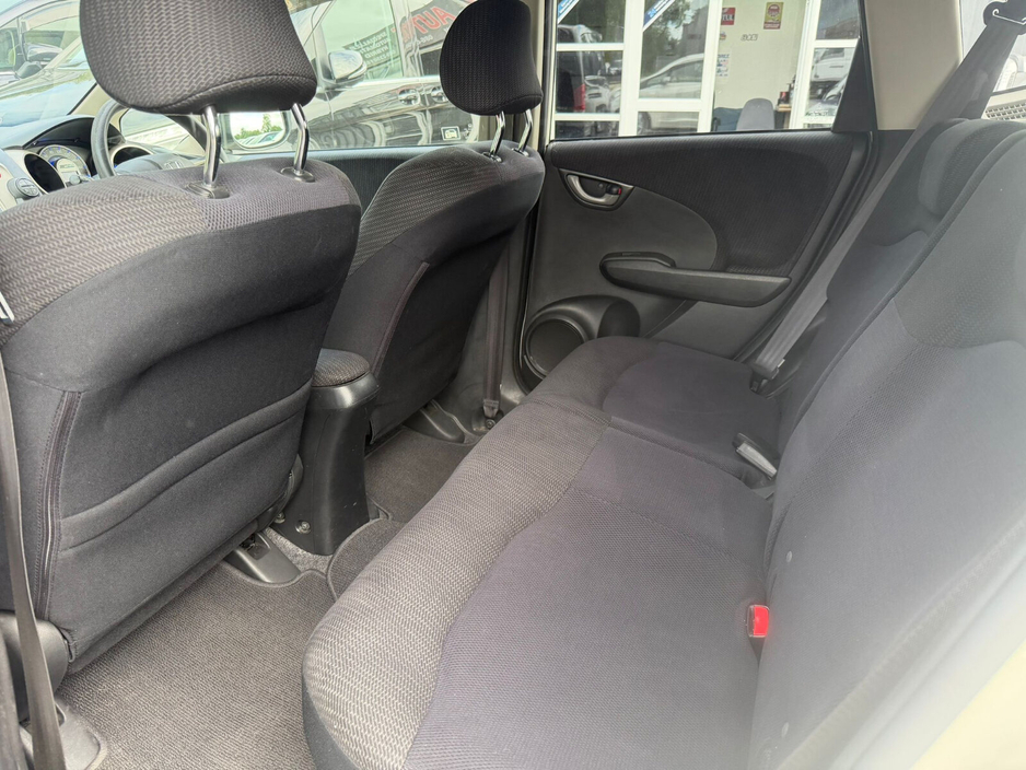 Honda Fit — thumbnail 16