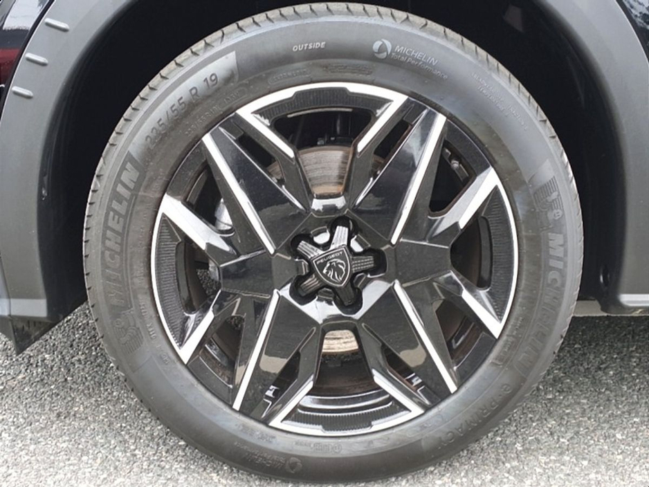 2026 Peugeot 5008 1.2L Petrol For Sale Images
