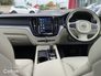 2022 VOLVO XC60 Momentum B4 MHEV DSL (197hp)