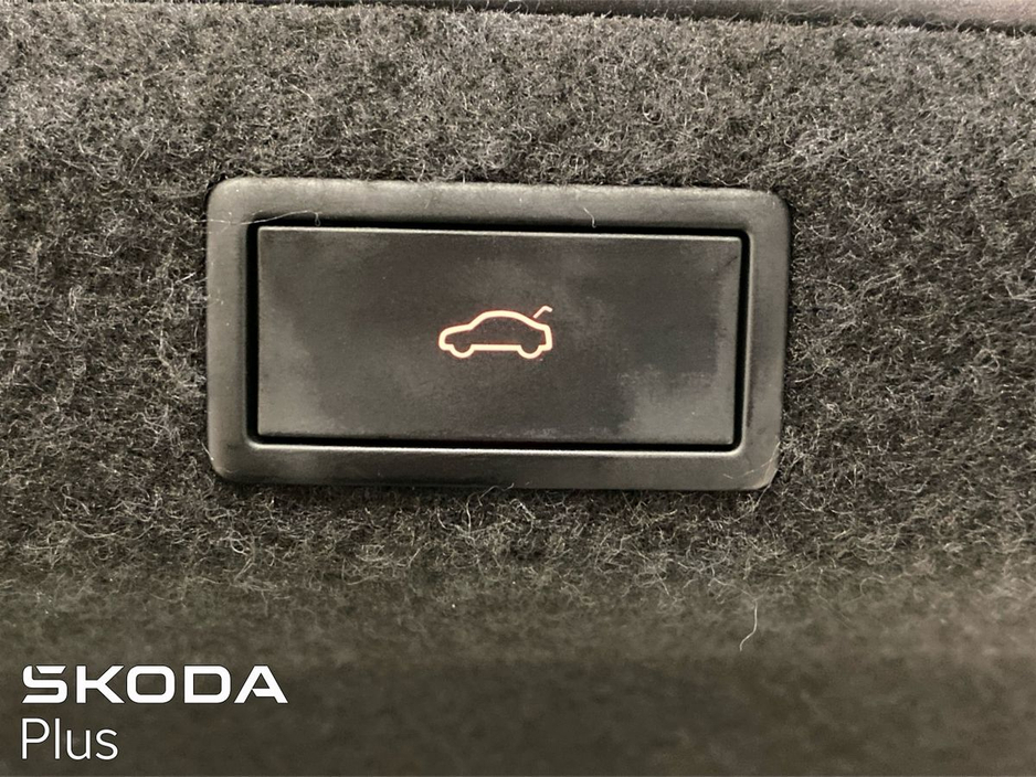 Skoda Octavia Selection Box 2.0TDI 150bhp DSG — thumbnail 25
