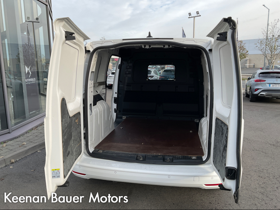 2023 Volkswagen Caddy 2L Diesel For Sale Images
