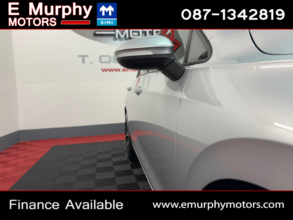 2022 Volkswagen Golf 2.0L Diesel For Sale Images