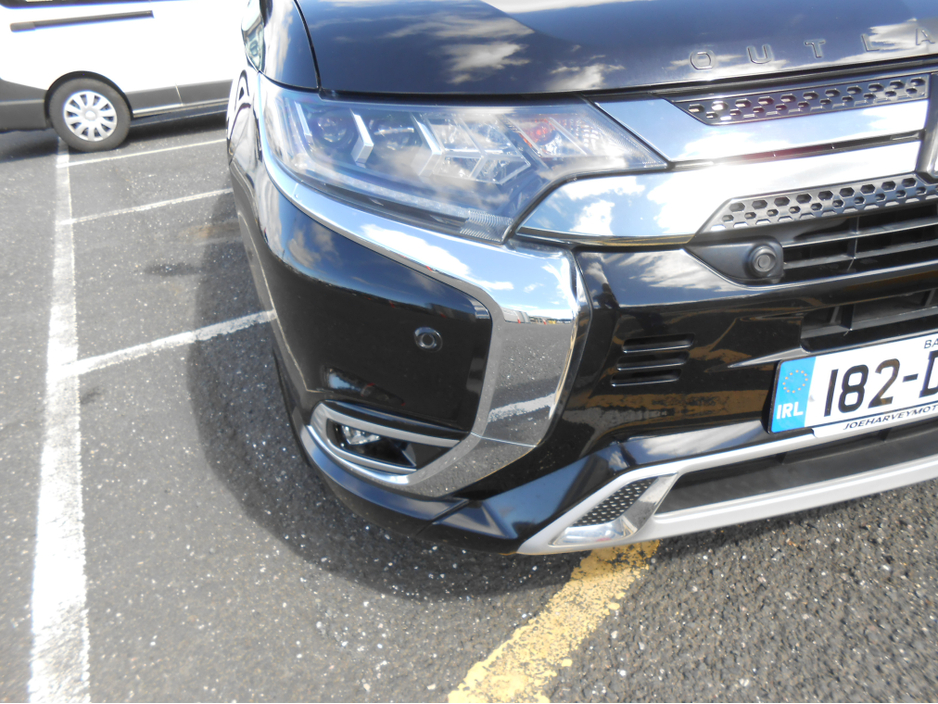 2018 Mitsubishi Outlander 2.4L Petrol Plug-in Hybrid For Sale Images