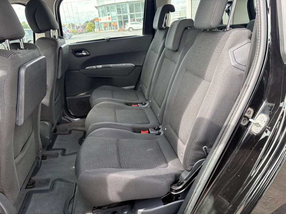 2016 Peugeot 5008 1.6L Diesel For Sale Images