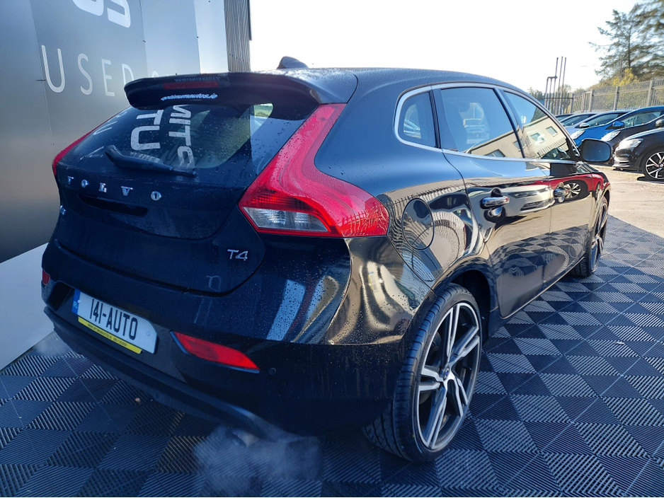 2014 Volvo V40 1.6L Petrol For Sale Images