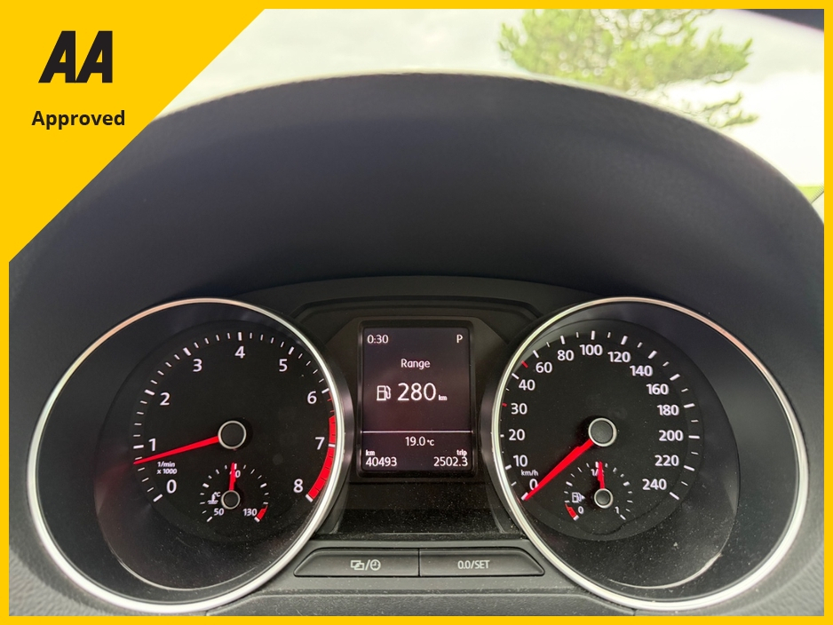 2016 Volkswagen Polo 1.2L Petrol For Sale Images