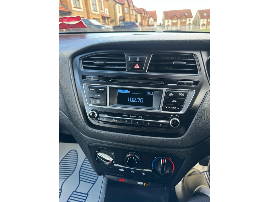 Hyundai i20 ACTIVE DELUXE 5DR — thumbnail 10