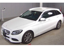 Mercedes-Benz C Class C200 Avantgarde 2.0 Petrol Auto Half Leather
