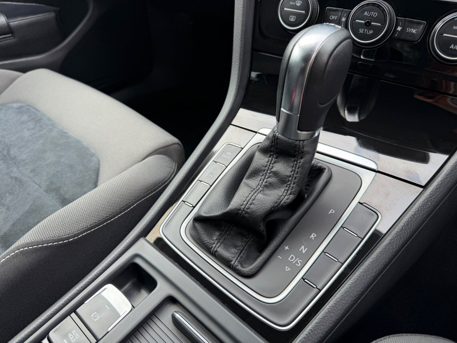 2014 Volkswagen Golf 1.4L Petrol For Sale Images