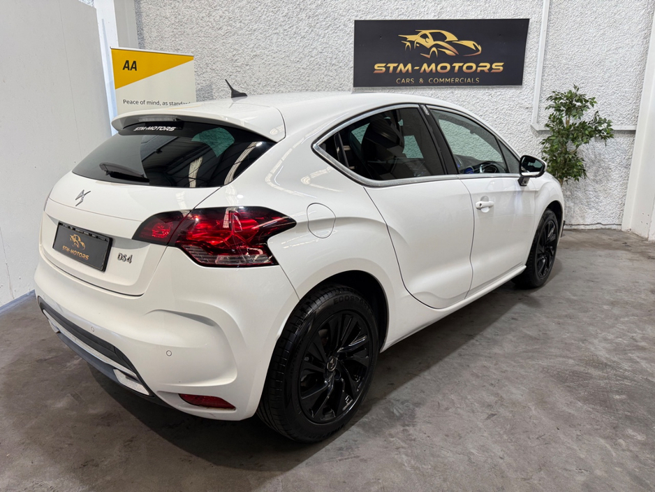 DS Automobiles DS 4 1.2 PURETECH 130 ELEGANCE — thumbnail 2