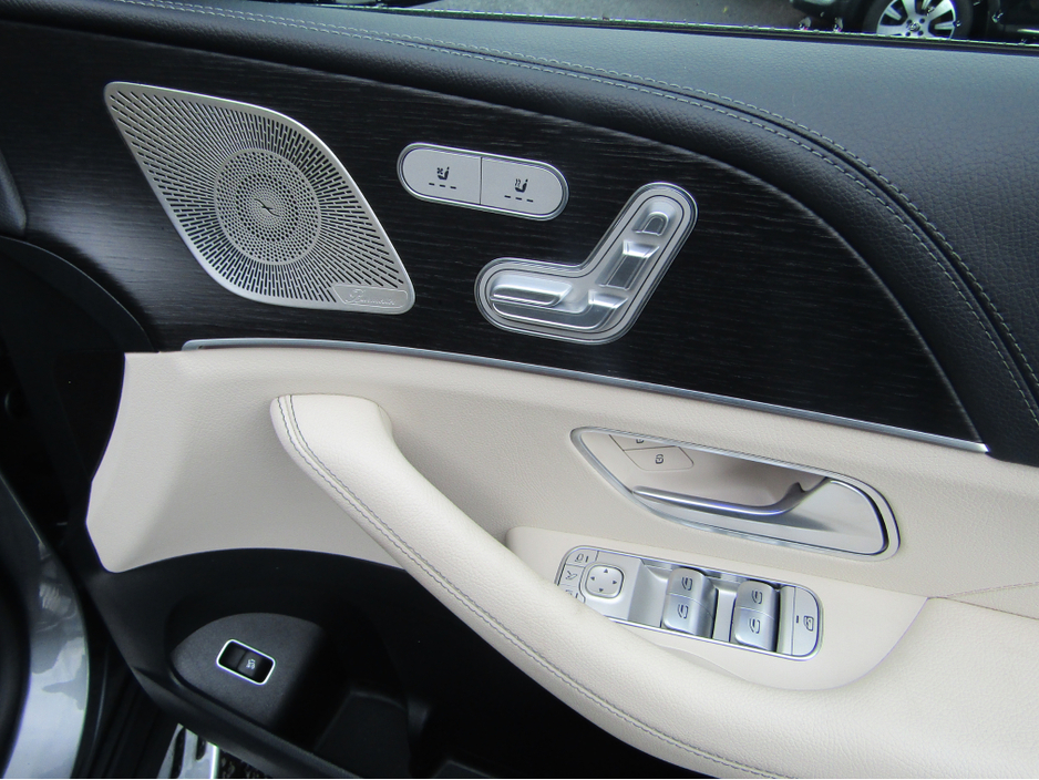 2023 Mercedes-Benz GLE Class 2L Diesel Plug-in Hybrid For Sale Images