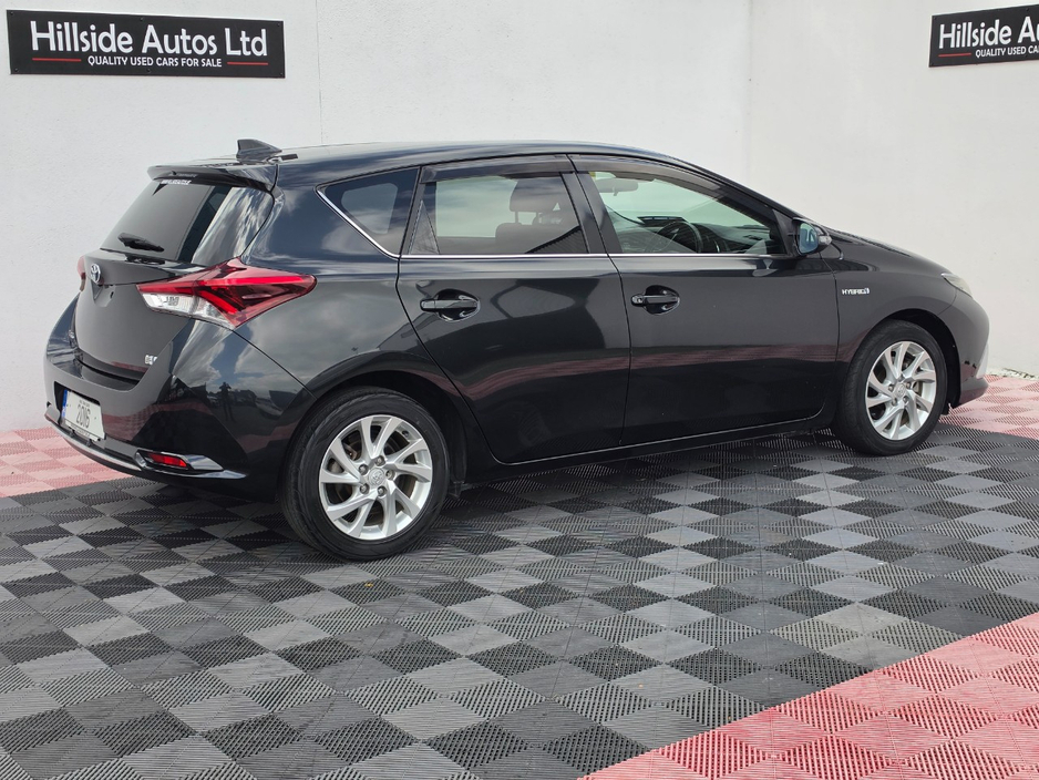 2016 Toyota Auris 1.8L Petrol Hybrid For Sale Images