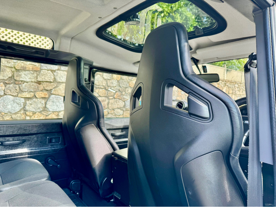 2011 Land Rover Defender 2.4L Diesel For Sale Images