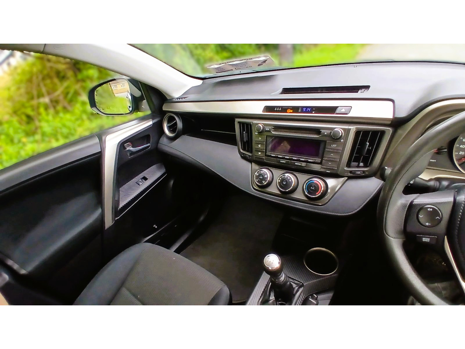 2014 Toyota Rav4 2L Diesel For Sale Images