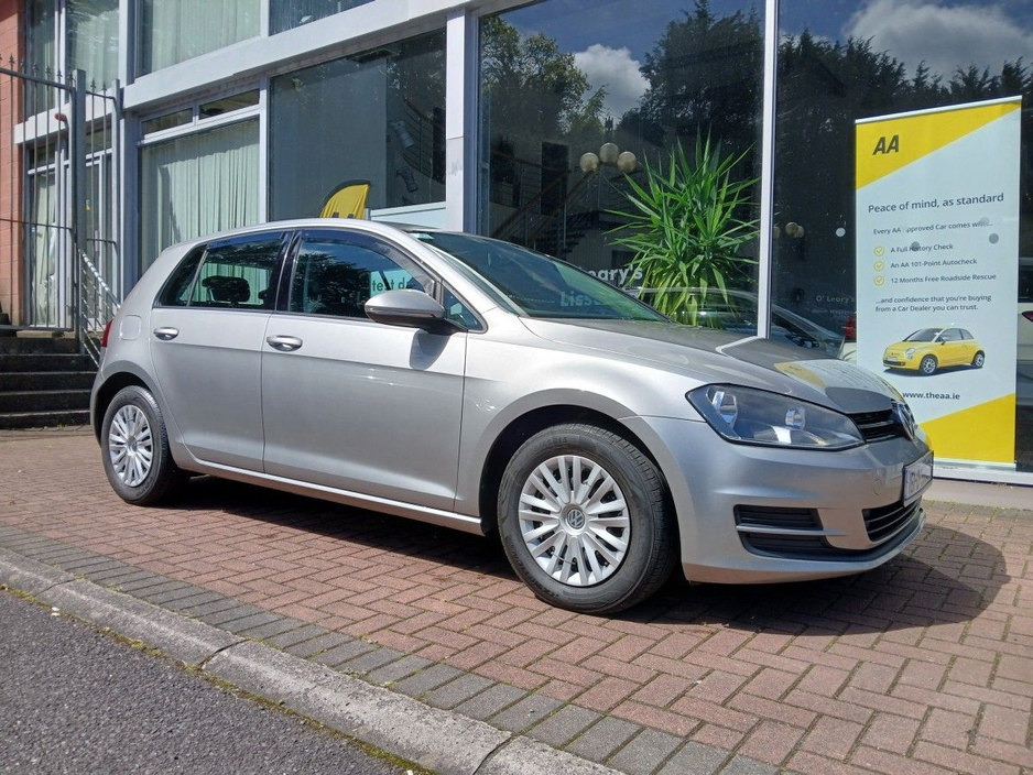 Volkswagen Golf 1.6 TDI 5DR 110HP Trendline, Tungsten silver.