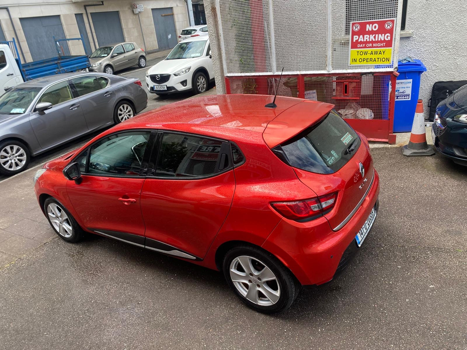 2014 Renault Clio 1.1L Petrol For Sale Images